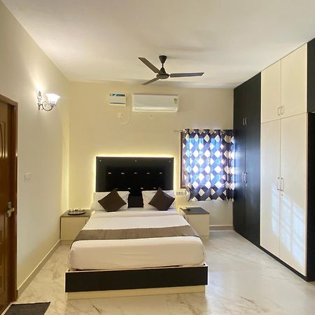 Cashewtree Hotel Chennai Exterior photo